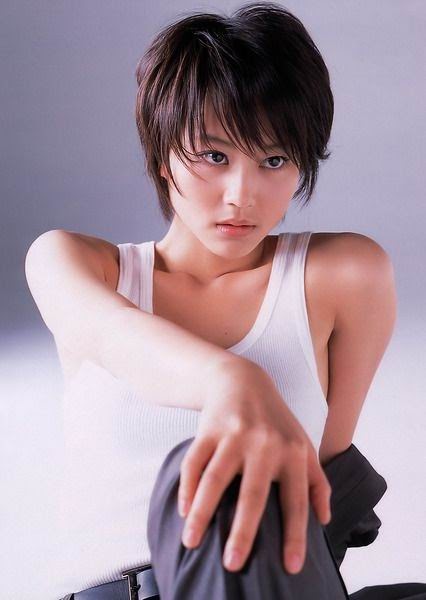 Otngagged short hair asian young